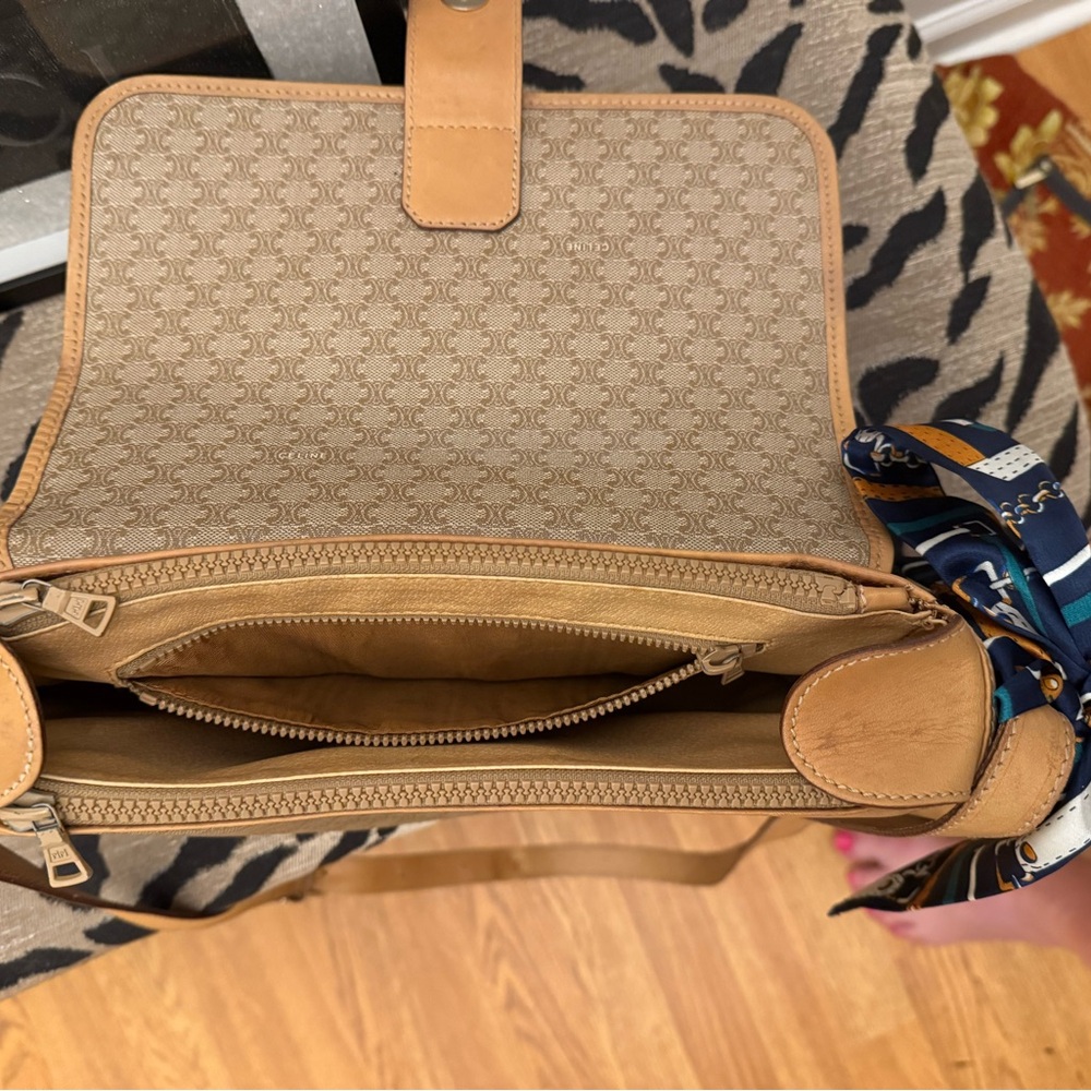 Vintage EUC Celine Macadam Crossbody Bag PVC Leather - Picture 10 of 15